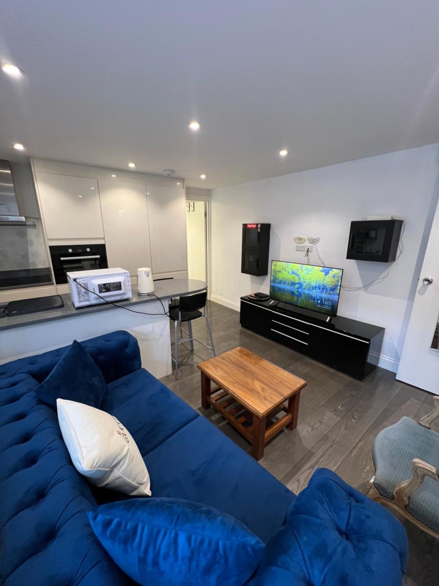 Lovely Chelsea Entire Apartment London City Εξωτερικό φωτογραφία