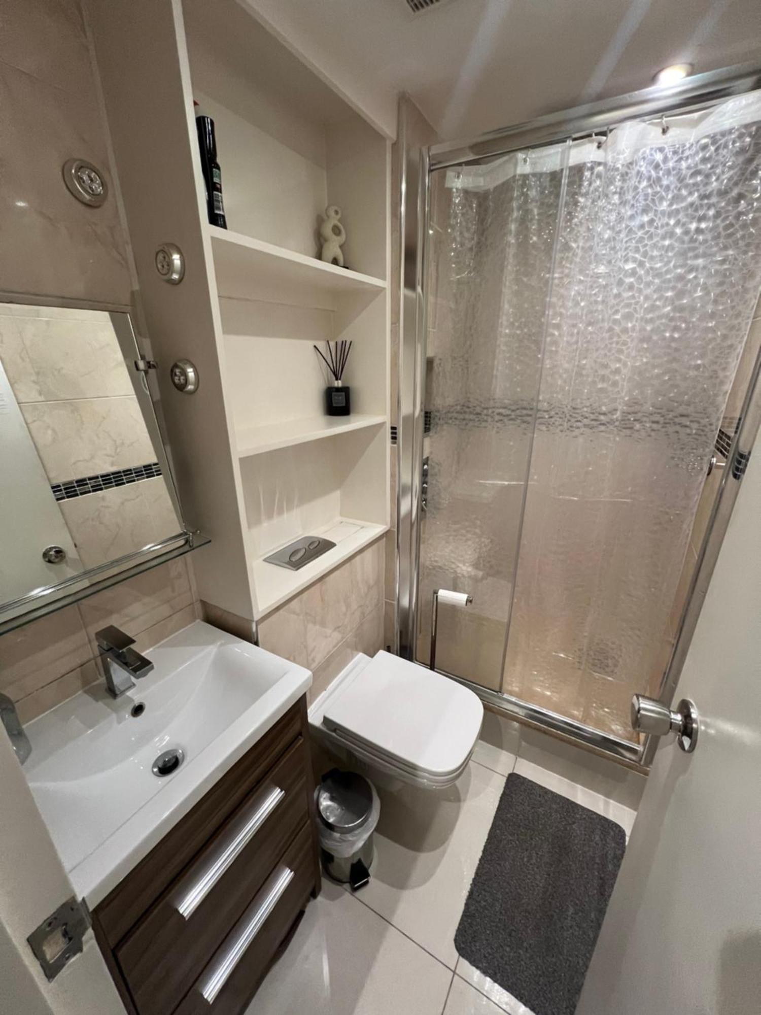 Lovely Chelsea Entire Apartment London City Εξωτερικό φωτογραφία